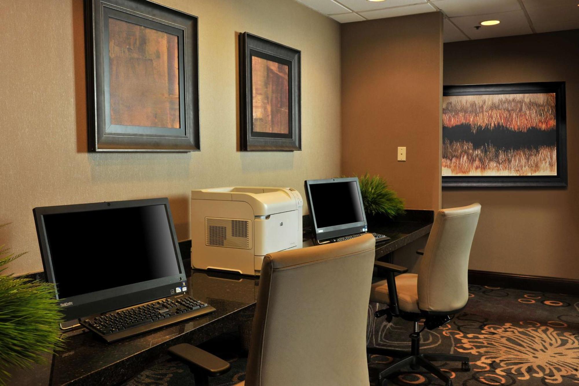 Embassy Suites Des Moines Downtown Ngoại thất bức ảnh