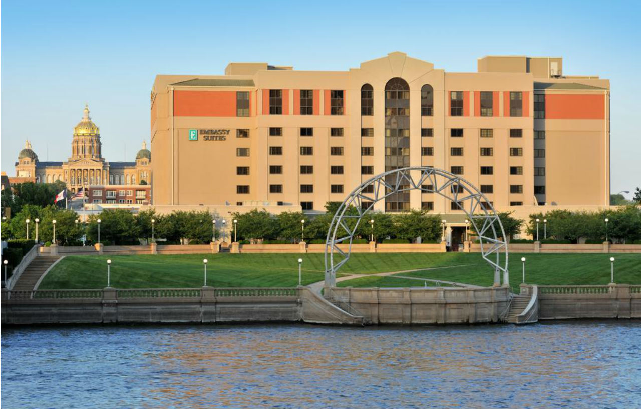 Embassy Suites Des Moines Downtown Ngoại thất bức ảnh